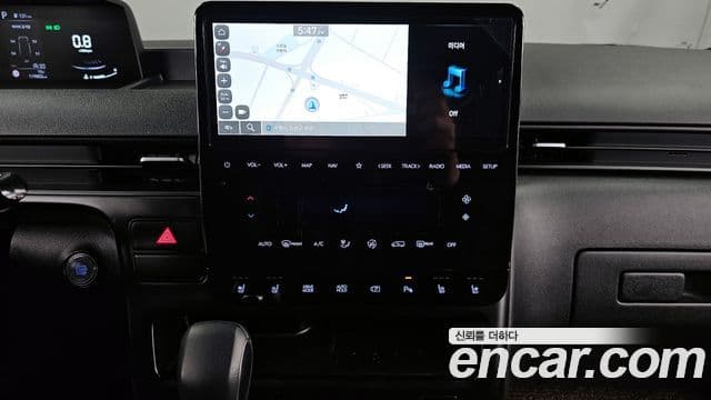 Hyundai Staria Modern, 2025 14