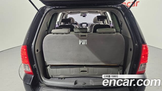 Kia Carnival R Premium, 2012 20