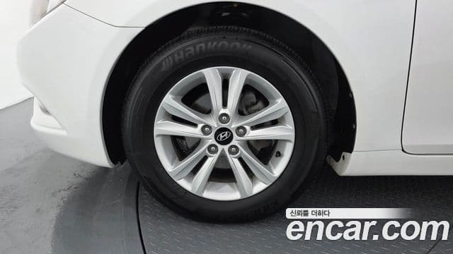 Hyundai YF Sonata LPI top, 2012 все фото