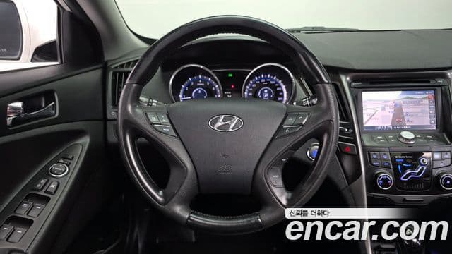Hyundai YF Sonata LPI top, 2012 13