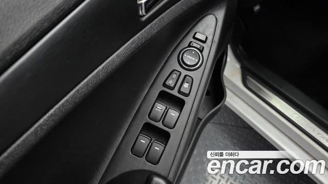 Hyundai YF Sonata LPI top, 2012 18