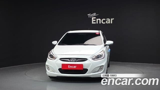 Hyundai Accent(новый кузов / новое поколение) Premium, 2015 3