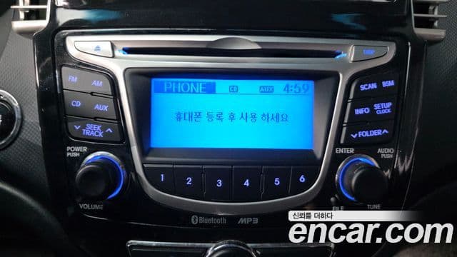 Hyundai Accent(новый кузов / новое поколение) Premium, 2015 16