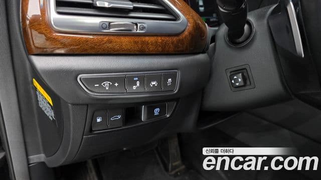 Genesis EQ900 Premium Luxury, 2017 16