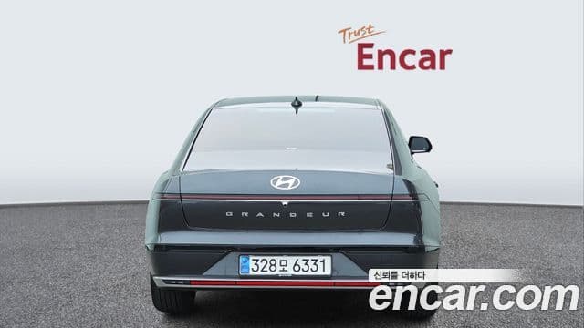 Hyundai Grandeur (GN7) Exclusive, 2023 4