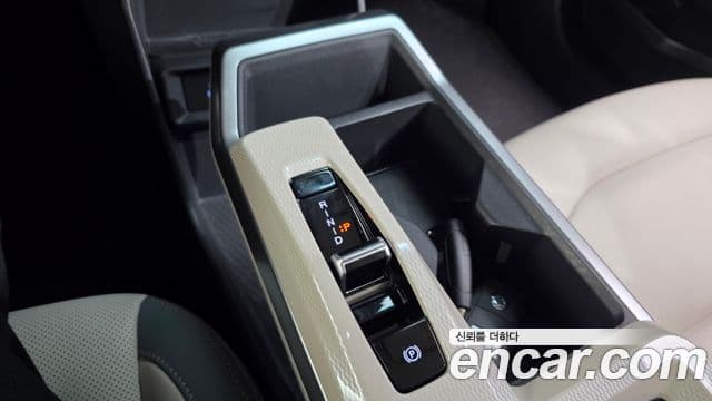 KG모빌리티(SsangYong) Torres EVX E7, 2024 9