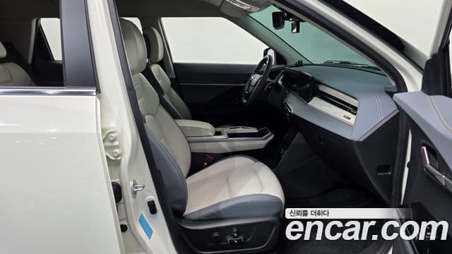 KG모빌리티(SsangYong) Torres EVX E7, 2024 11