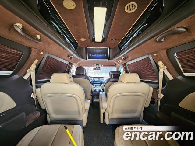 Kia The / новый New Carnival Noblesse Special, 2019 15