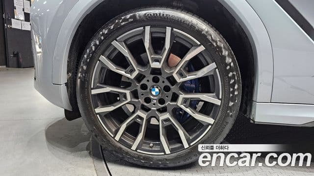 BMW X6 (G06) xDrive40i M Sport, 2025 все фото