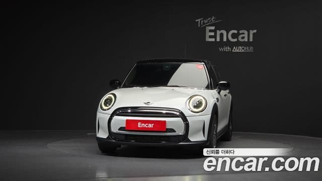 Mini Cooper 3세대, 2023 3
