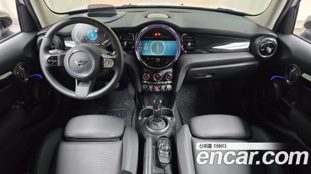 Mini Cooper 3세대, 2023 7