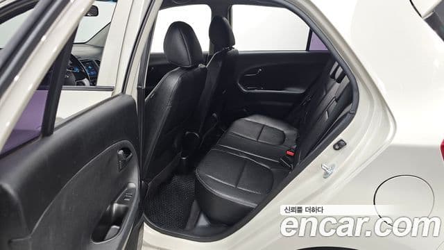 Kia All New Morning Deluxe, 2014 11