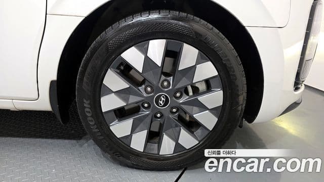 Hyundai Staria Inspiration, 2022 все фото