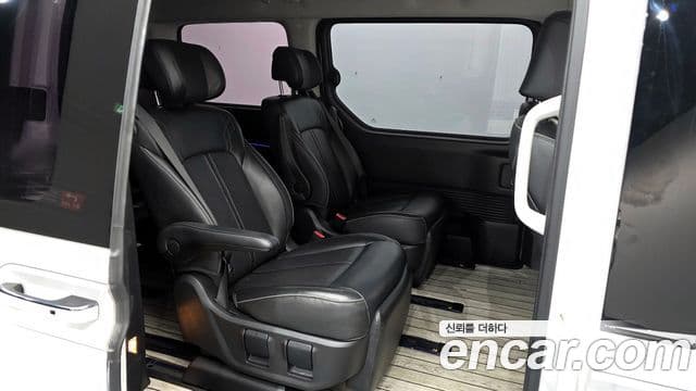 Hyundai Staria Inspiration, 2022 12