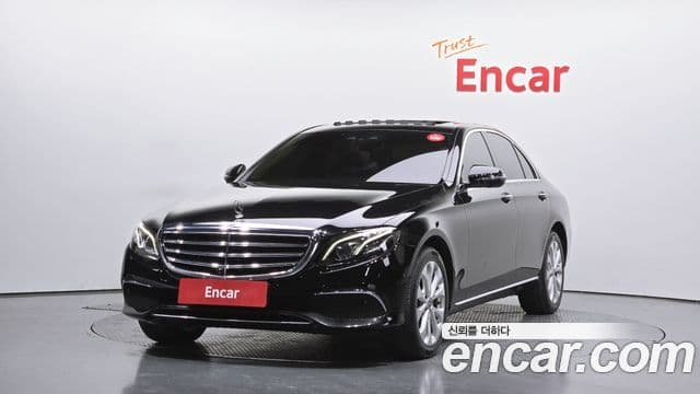 Mercedes-Benz E-класс W213 Exclusive, 2019 1