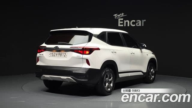 Kia Seltos Trendy, 2022 2