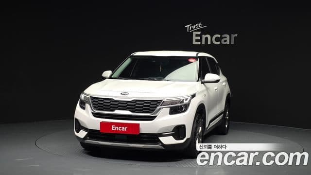 Kia Seltos Trendy, 2022 3