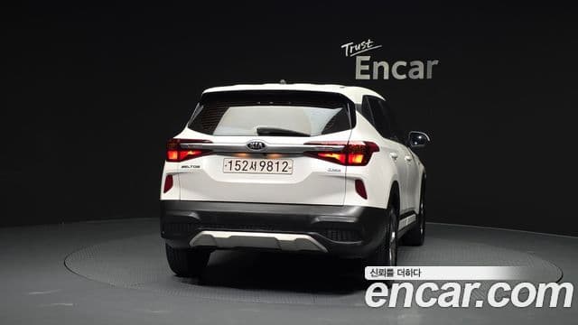 Kia Seltos Trendy, 2022 4