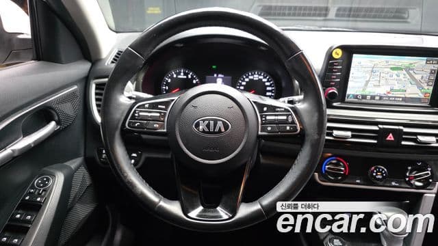 Kia Seltos Trendy, 2022 13