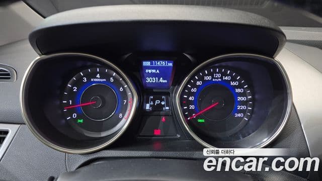 Hyundai Avante MD Modern, 2013 8