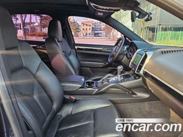 Porsche New Cayenne 958, 2014 13