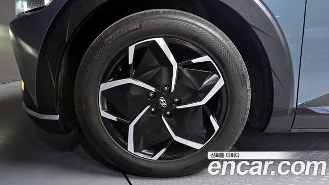Hyundai Ioniq 5 Exclusive, 2022 все фото