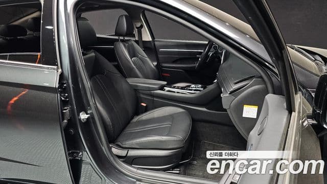 Hyundai Sonata гибрид (DN8) Premium Plus, 2022 10