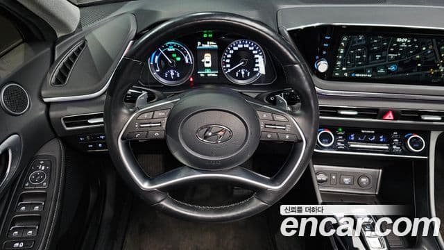 Hyundai Sonata гибрид (DN8) Premium Plus, 2022 13