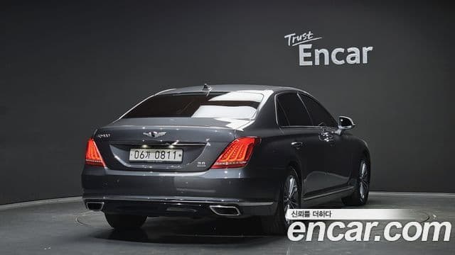 Genesis EQ900 Luxury, 2016 2