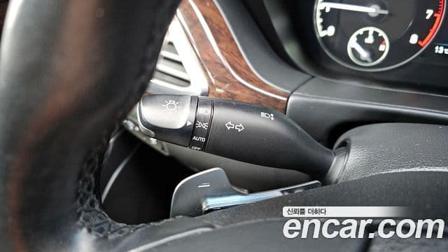 Genesis EQ900 Luxury, 2016 17