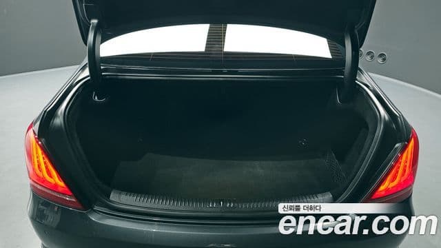 Genesis EQ900 Luxury, 2016 20