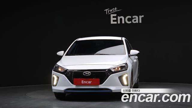 Hyundai Ioniq гибрид, 2016 3