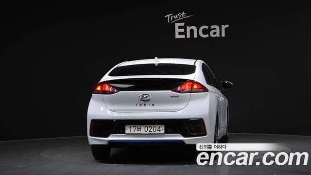 Hyundai Ioniq гибрид, 2016 4