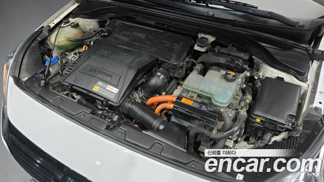 Hyundai Ioniq гибрид, 2016 6