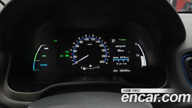 Hyundai Ioniq гибрид, 2016 8