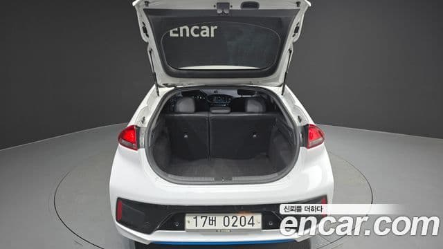 Hyundai Ioniq гибрид, 2016 20