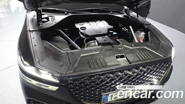 Genesis GV70, 2021 6