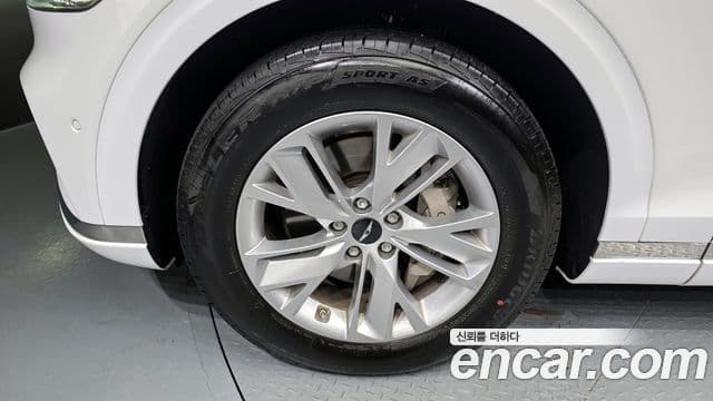 Genesis GV70, 2025 все фото