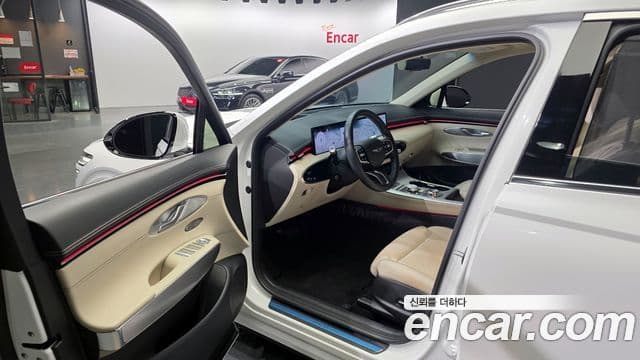 Genesis GV70, 2025 10