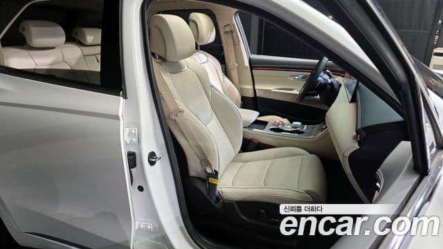 Genesis GV70, 2025 12