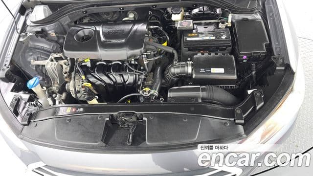 Hyundai Avante AD 1.6 GDI Value Plus, 2018 6