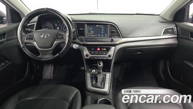 Hyundai Avante AD 1.6 GDI Value Plus, 2018 7