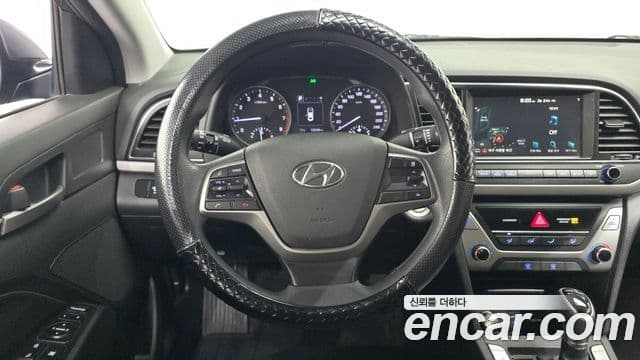 Hyundai Avante AD 1.6 GDI Value Plus, 2018 13