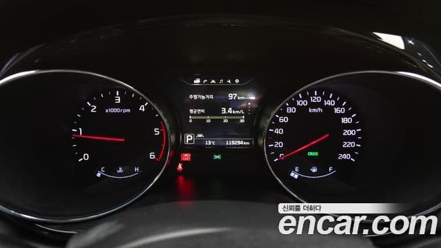 Kia All New Carnival Noblesse, 2016 8