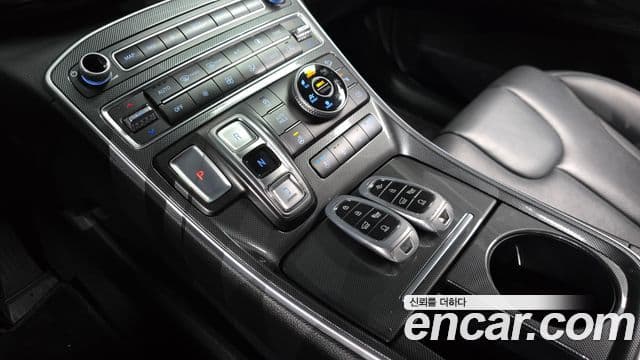 Hyundai The / новый New Santa Fe Prestige, 2021 9