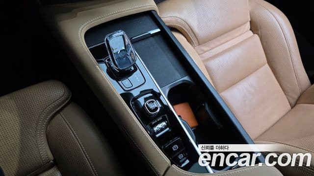 Volvo XC90 2세대 B6 Inscription, 2021 9