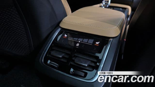 Volvo XC90 2세대 B6 Inscription, 2021 19