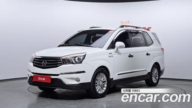 KG모빌리티(SsangYong) Korando 투리스모 4WD GT 11인승, 2014 1