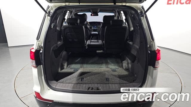 KG모빌리티(SsangYong) Korando 투리스모 4WD GT 11인승, 2014 20