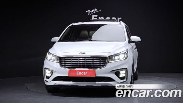 Kia The / новый New Carnival VIP, 2019 3
